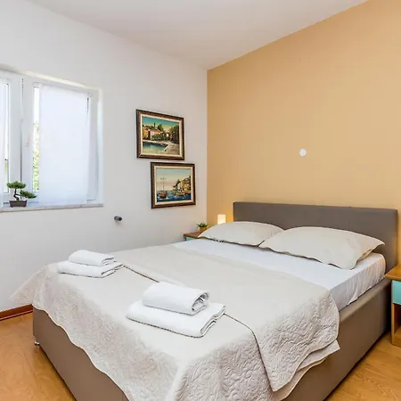 Antonella 4* Malinska