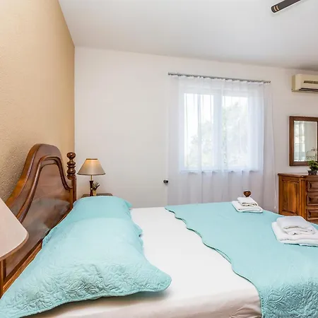 Guest house Antonella Malinska