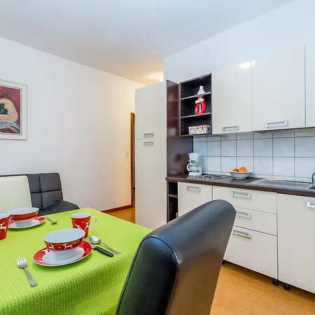 Guest house Antonella Malinska