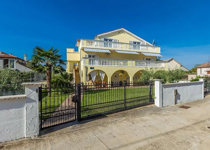 Pensión Antonella Malinska