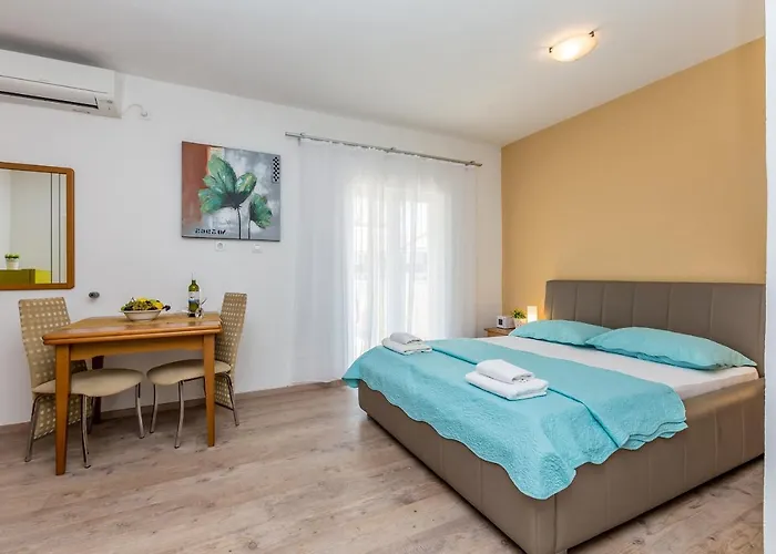 Maison d'hôtes Antonella 4*