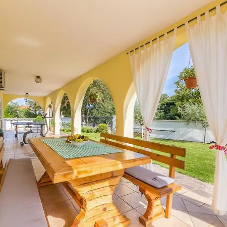 Antonella Pensjonat 4*